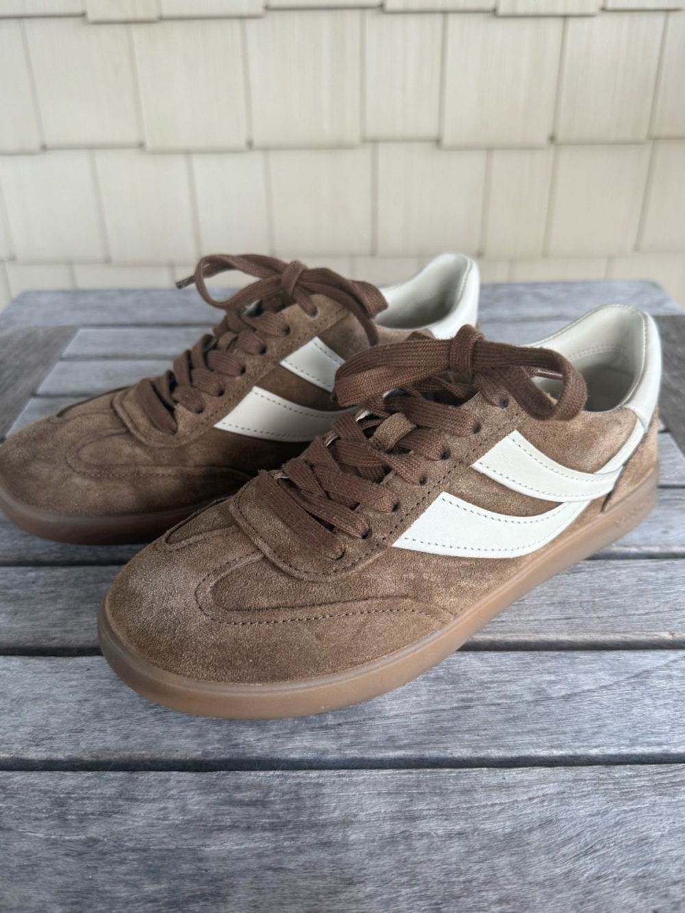 Vince Oasis Suede Sneakers Brown Cream Gum Sole Women’s 7 EU 37 Elmwood